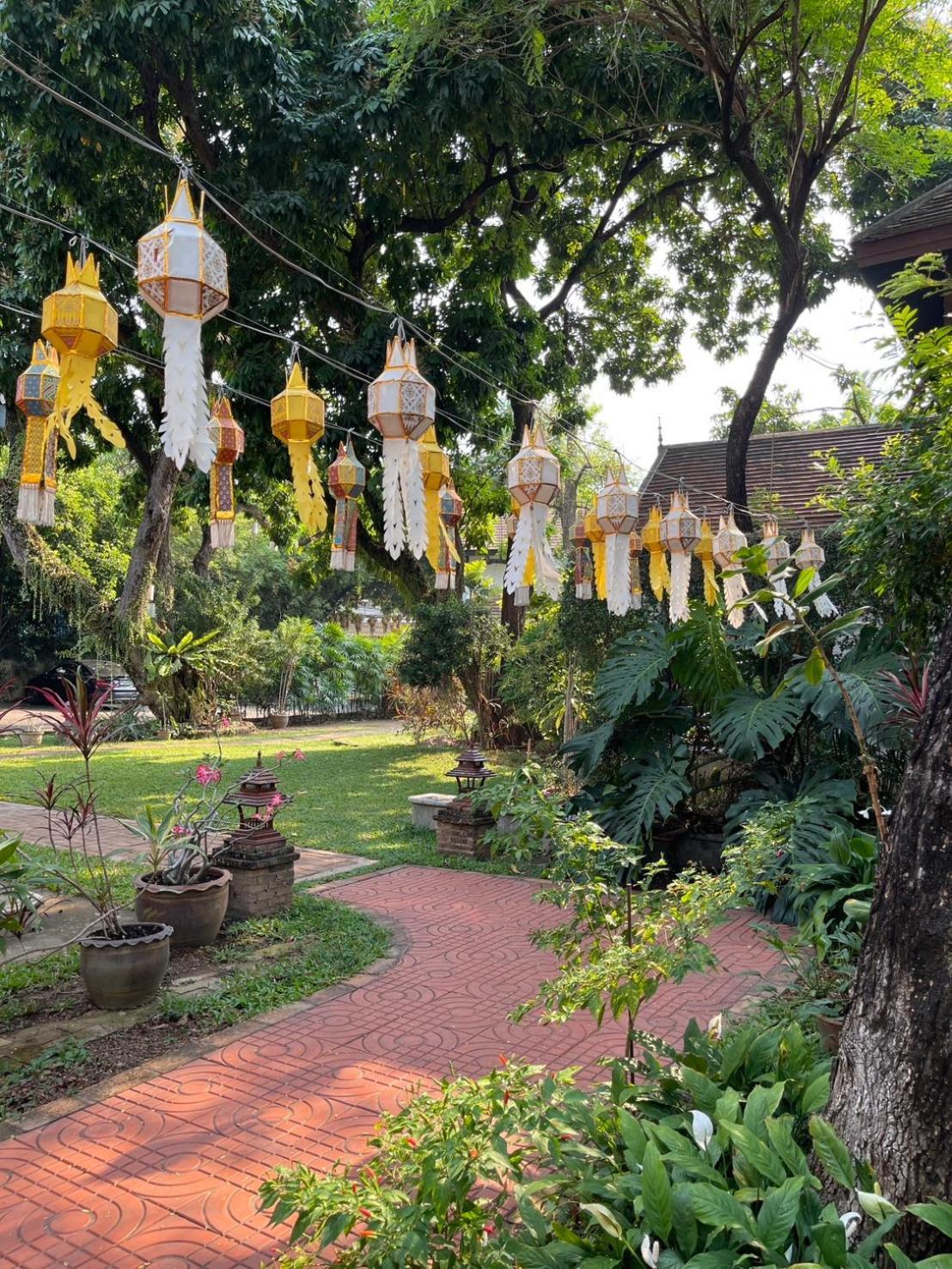 Baan Orapin Bed & Breakfast Chiang Mai Exterior photo