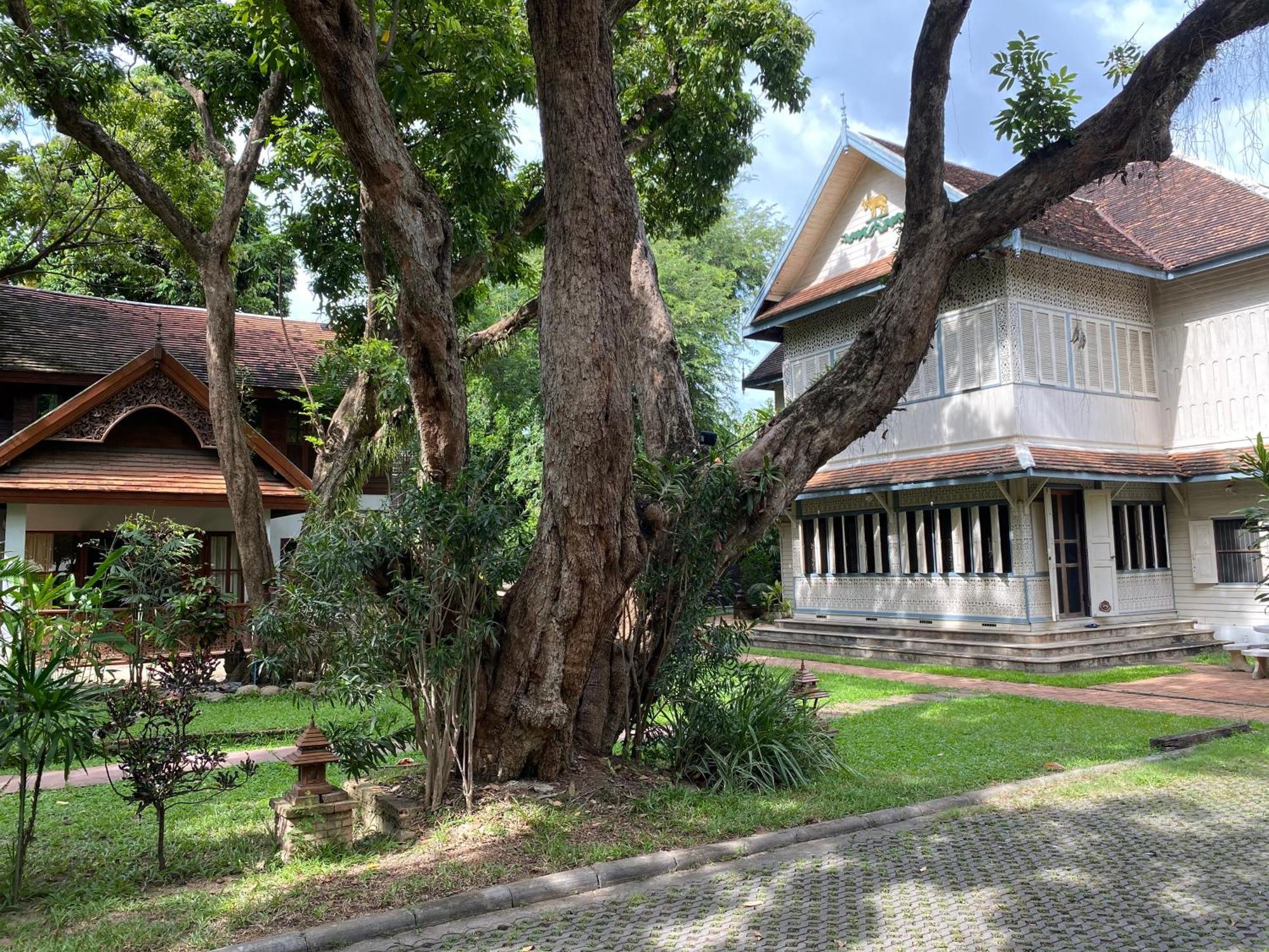 Baan Orapin Bed & Breakfast Chiang Mai Exterior photo