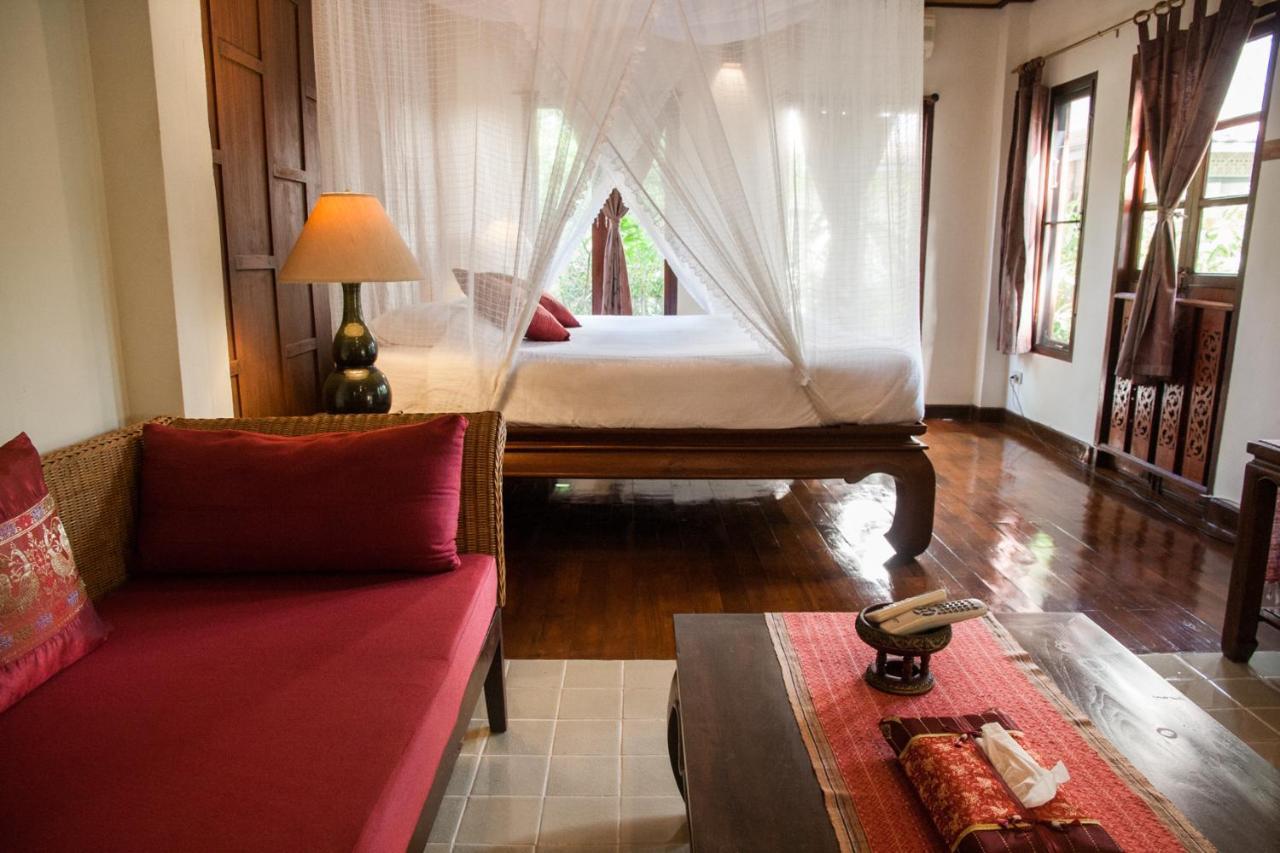 Baan Orapin Bed & Breakfast Chiang Mai Exterior photo