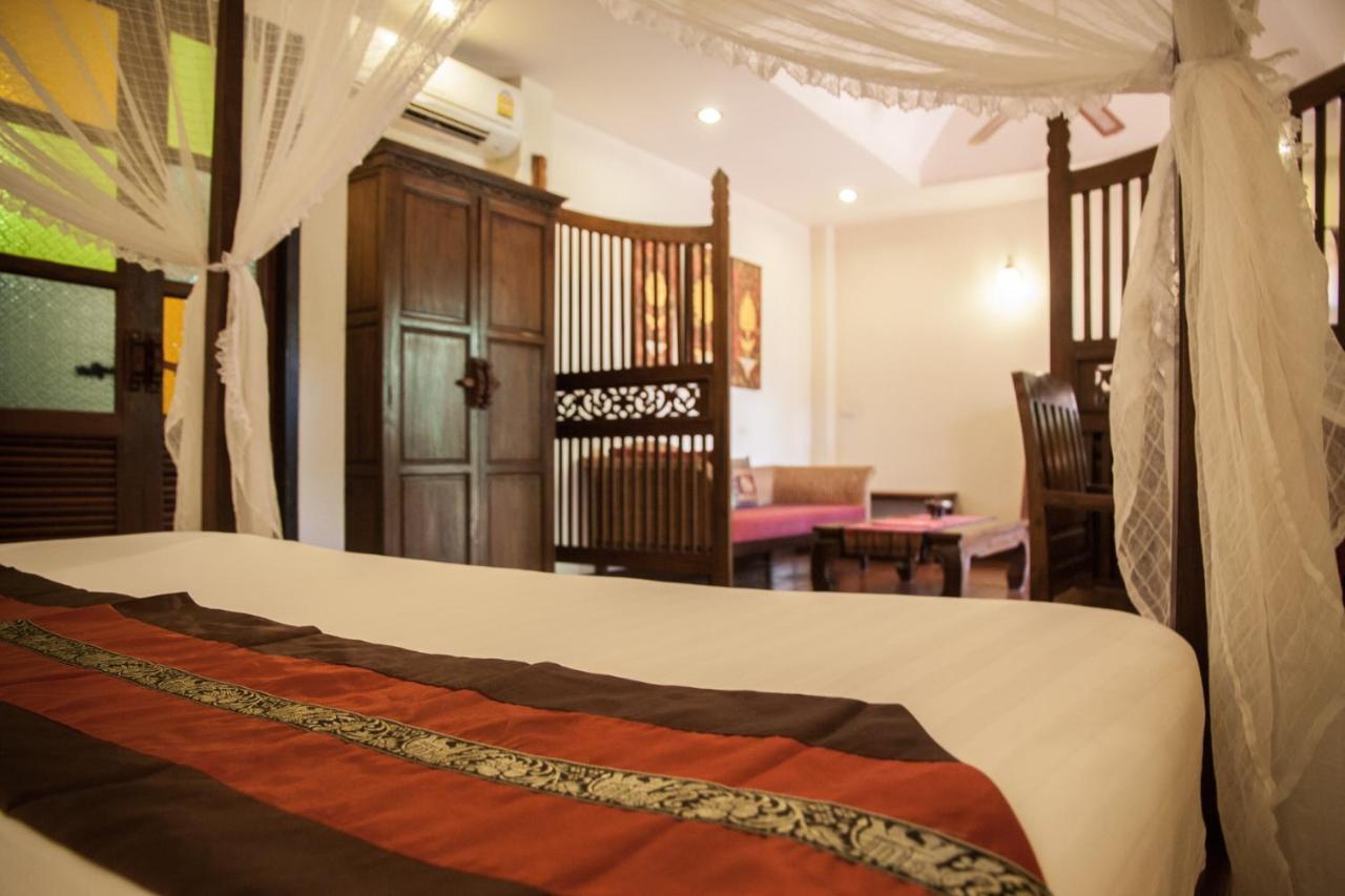 Baan Orapin Bed & Breakfast Chiang Mai Exterior photo